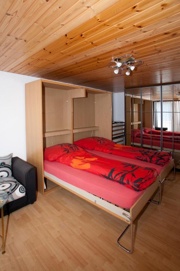 Haus Waldheim Grachen Apartment Luaran gambar